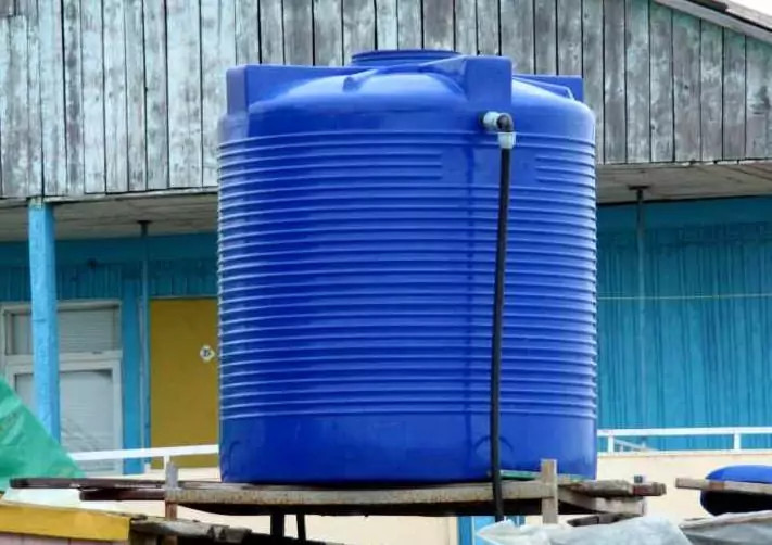 пластиковая ёмкость